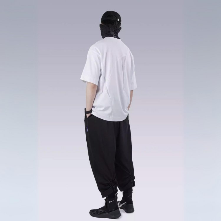 【SILENSTORM】ジオメトリックメッシュスライスTシャツ - LUCHYテックウェア&サバゲー専門店