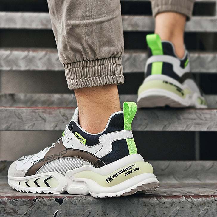 クラシックスニーカー