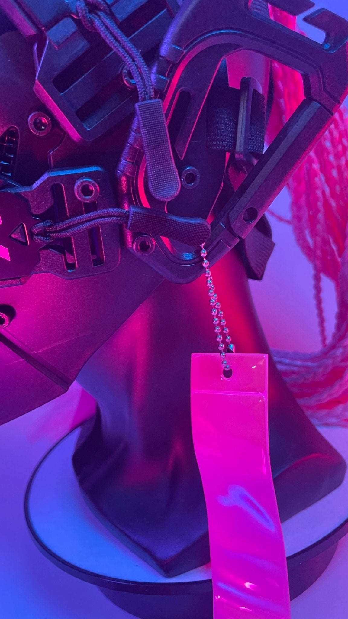 S/7 【機動隊】Punk Force サイバードレッドマスク【薄紅色】 - LUCHYテックウェア&サバゲー専門店